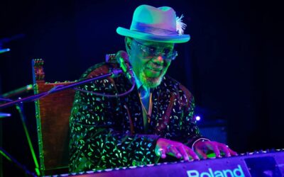 L’Esoteric Pro Audio Theater ospita la leggenda del blues Kenny Wayne